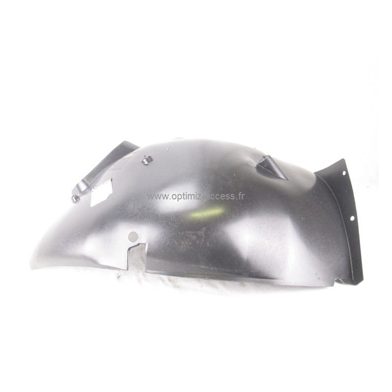 Cache passage de roue Renault fluence 2010 cache passage de roue avant droit