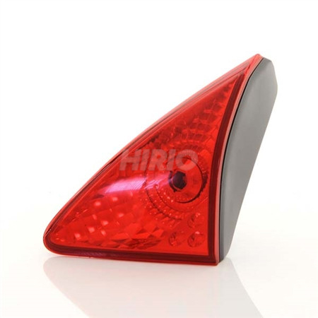 Feu arrière droit peugeot 3008 dans coffre