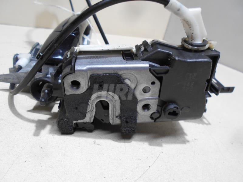 Peugeot 308 serrure de porte avant droite