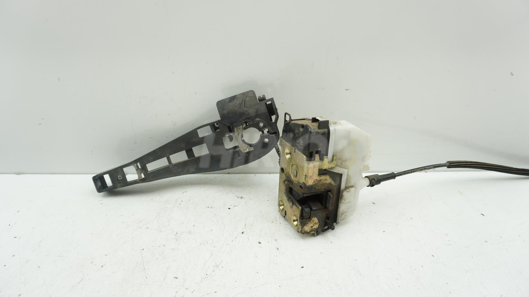 Serrure porte arrière gauche citroen c3