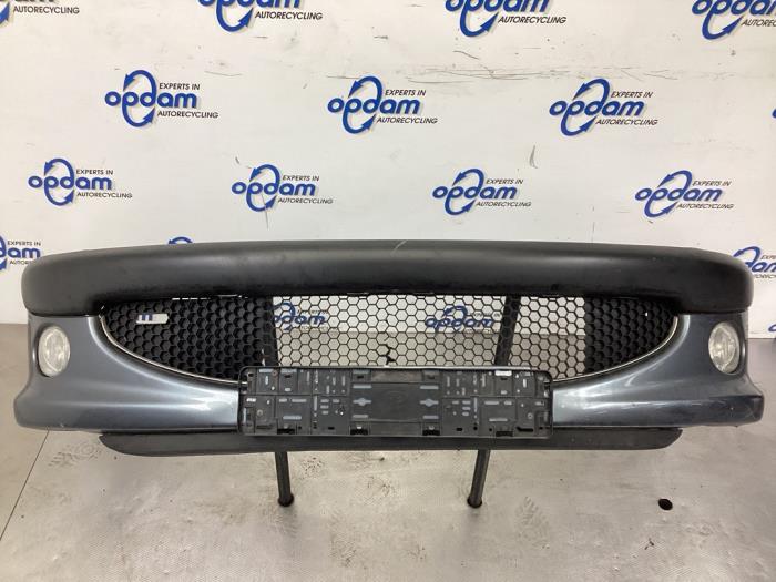 Pare-chocs avant peugeot 206