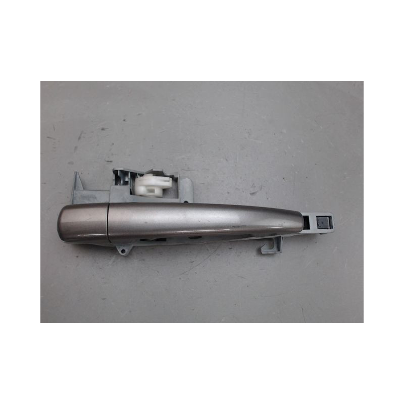 Peugeot 407 poignée extérieure avant droite