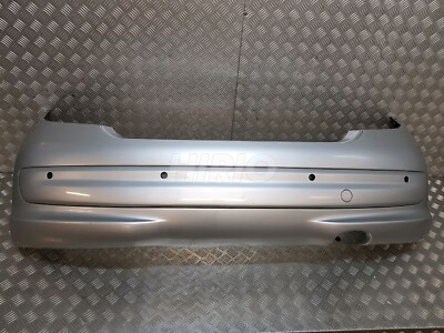 Peugeot 207 pare-chocs arrière sous échappement
